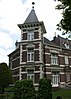 Dubbele villa in eclectische stijl. Het pand Sint Lambertuslaan 3 werd gebouwd als kantoorwoning voor notaris N.J. Jesse.