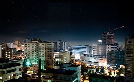 ไฟล์:Magnificent_Nicosia_skylines_by_night_Republic_of_Cyprus.jpg