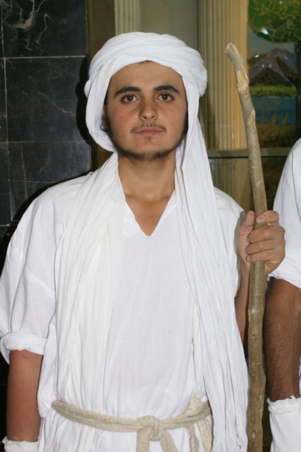 A Mandaean novice or šualia ࡔࡅࡀࡋࡉࡀ in Baghdad, Iraq in 2008