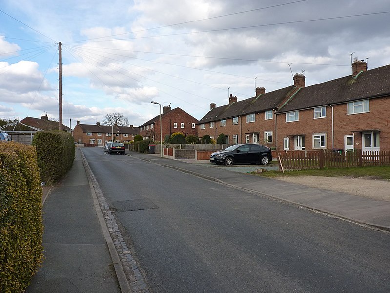 File:Meadow Road, Newport - geograph.org.uk - 3439345.jpg