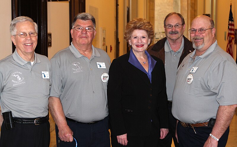 File:Meeting with members of the Michigan Snowmobile Association (8679350892).jpg