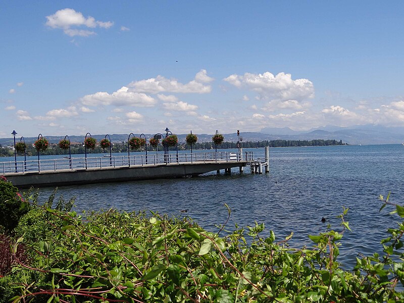 File:Morges, Switzerland - panoramio (97).jpg