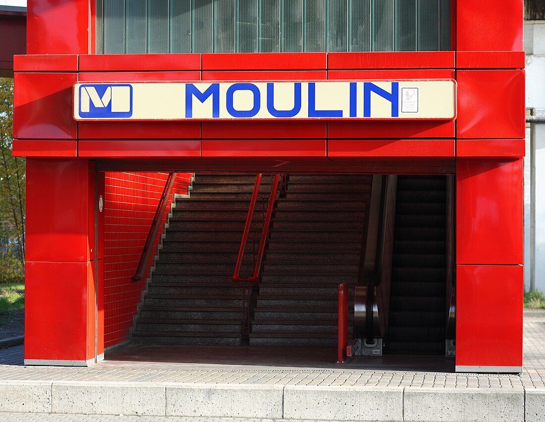 Moulin metro station