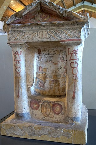 <span class="mw-page-title-main">Aedicula</span> Small shrine in ancient Roman religion