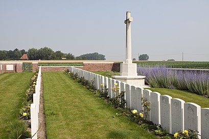 Hoe gaan naar No Man's Cot Cemetery met het openbaar vervoer - Over de plek