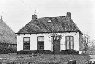 <span class="mw-page-title-main">Smalle Ee</span> Village in Friesland, Netherlands