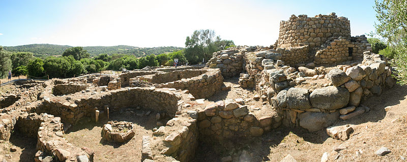 File:Nuraghe la Prisciona.jpg