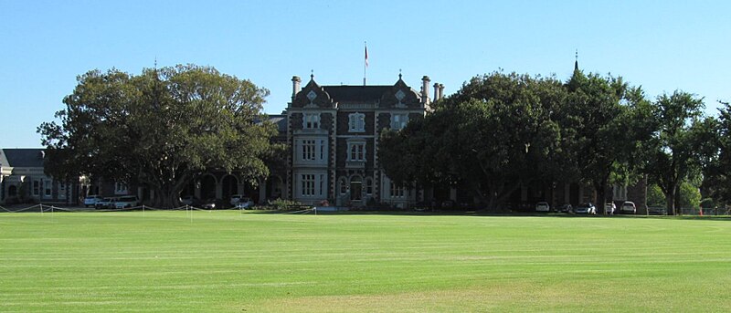 File:OIC prince alfred college from dequetteville tce.jpg