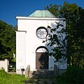 Čeština: Obřadní síň židovského hřbitova, Žamberk, okres Ústí nad Orlicí This is a photo of a cultural monument of the Czech Republic, number: 11987/6-5543. Památkový katalog  · MIS  · hledat obrázky  · hledat seznamy  · Wikidata