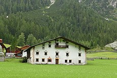 Old farmhouse in Gschnitz, Tyrol.jpg