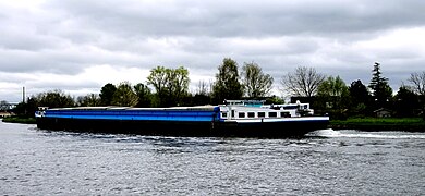 Pôle-Nord (Cargo ship, 1956), port side and stern view