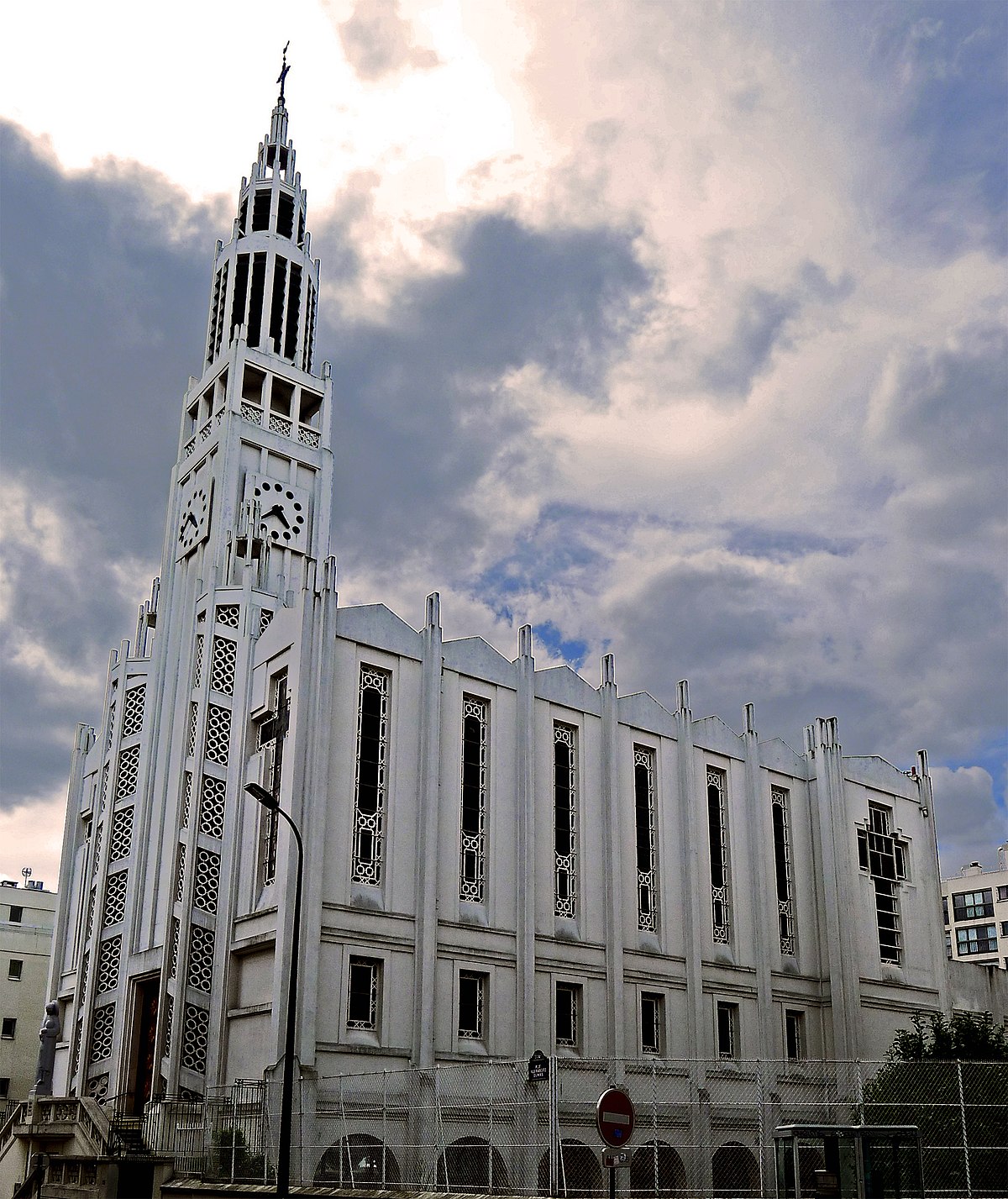 Église Saint-Jean-Bosco de Paris — Wikipédia