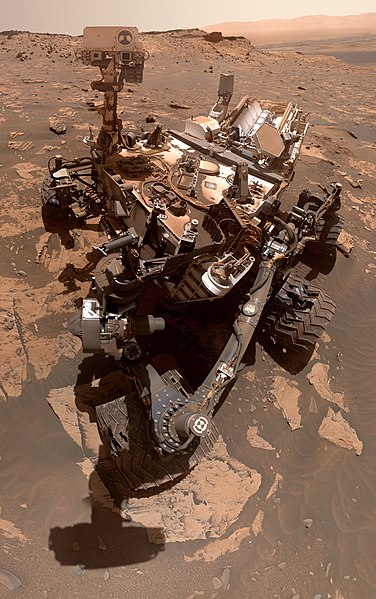 File:PIA24938-MarsCuriosityRover-GreenheughPediment-20211120.jpg