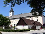 Landschloss Parz and farm buildings