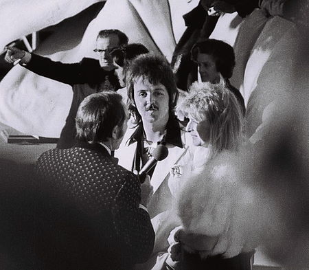 Tập_tin:Paul_and_Linda_McCartney.jpg