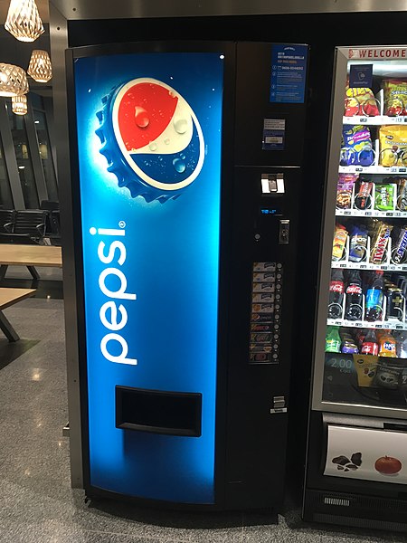 File:Pepsi vending machine (27180489867).jpg