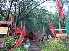 In Lao Loum and Lao Lom intermixed with Buddhist beliefs traditionally and historically practiced by groups of ethnic Tai peoples. Pho Padang.JPG