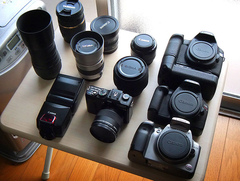 File:Photography equipment.jpg