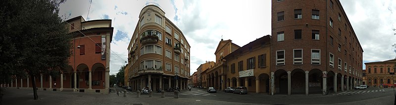 File:Pinacoteca Nazionale - panoramio.jpg