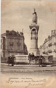 Postkort fra Place Plumancy, i Périgueux.