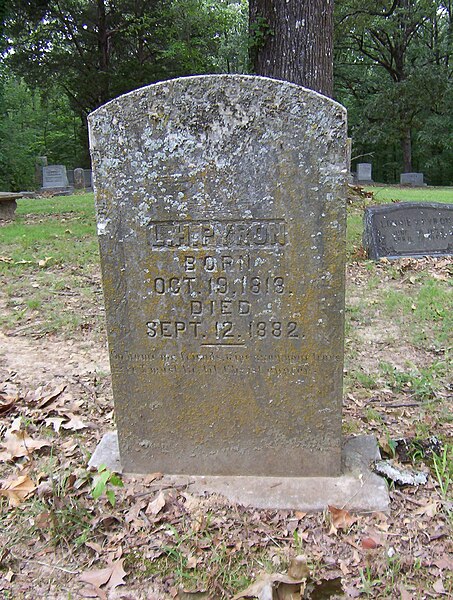 File:Pleasant Hill Cemetery Brunswick TN L H Pyron.jpg