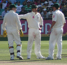 Ponting with Brad Haddin (left) and Nathan Hauritz (right) in the Third and final Test against South Africa in Sydney, January 2009 Pm cricket shots09 6086 new.jpg