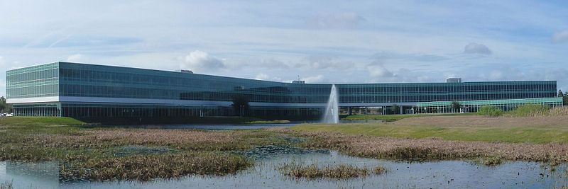 File:Publix Corporate Headquarters from fence, Lakeland Florida.JPG