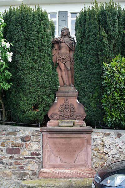 File:Rüdesheim Oberstr. Gutmann.Bildstock.JPG