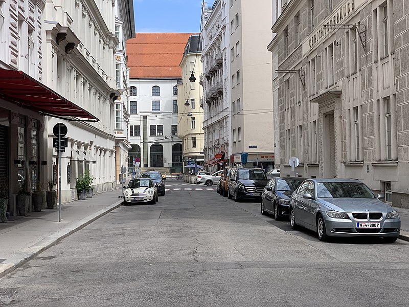 File:Riemergasse (Vienne) août 2019.jpg