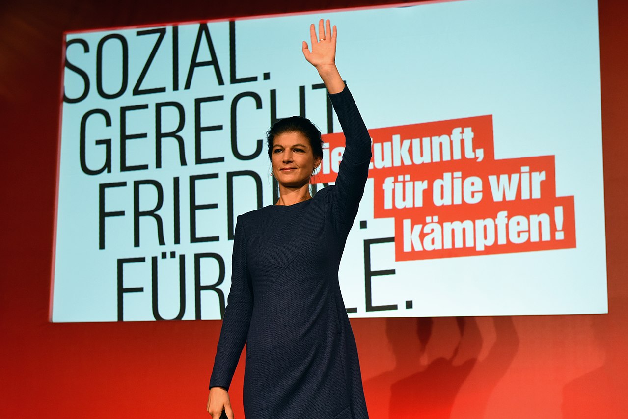 Sahra Wagenknecht bei der Bundestagswahl 2017 Wahlabend Die Linke (Martin Rulsch) 36.jpg
