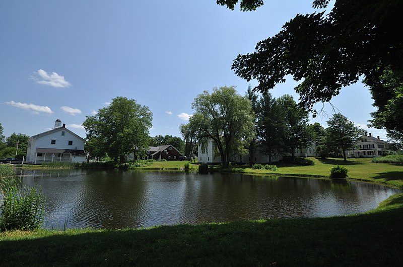 File:SandwichNH CenterSandwich Pond.jpg