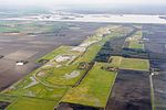 L'ancienne île de Schokland entourée de terres.