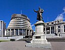 Seddon Statue in Parliament Grounds.jpg
