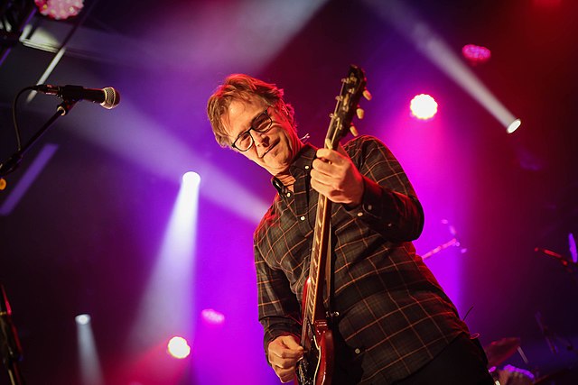 Wilson performing with Semisonic in 2023