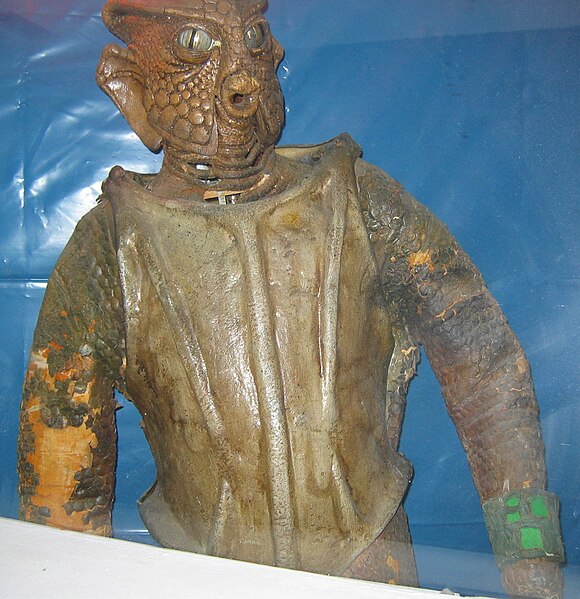 File:Silurian - Dr Who Exhibition (8493980743).jpg