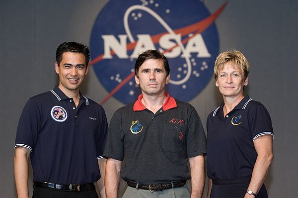 From left to right: Sheikh Muszaphar Shukor, Yuri Malenchenko, Peggy WhitsonSoyuz programme (Crewed missions)← Soyuz TMA-10Soyuz TMA-12 →