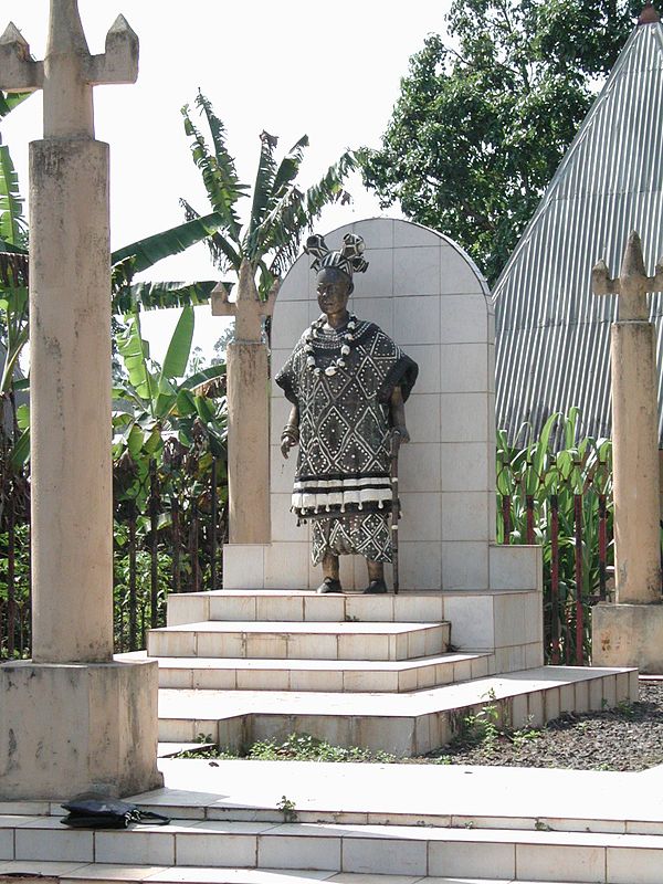 A statue of a chief in Bana, West Region