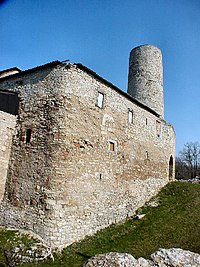 Ringmauer der Kernburg