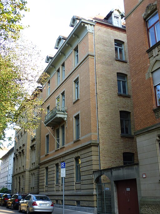 Stuttgart, Wildbader Straße 4, Wohnhaus