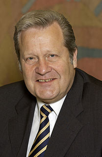 Svend Erik Hovmand Danish politician