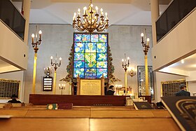 Suuntaa-antava kuva osiosta Adath-synagoga Israel