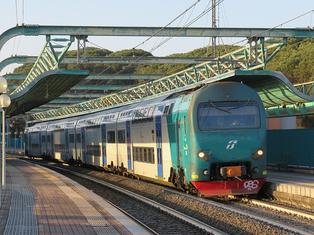 Servizi ferroviari suburbani di Roma