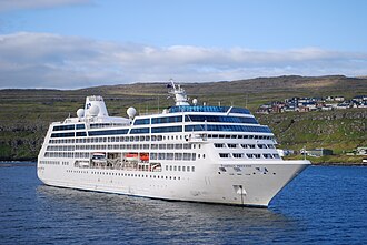 Tahitian Princess anchored in Torshavn, Faroe Islands, 17 August 2009 TahitianPrincess.jpg