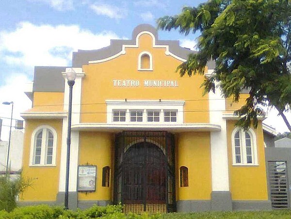 Image: Teatro Municipal Alajuela 2011