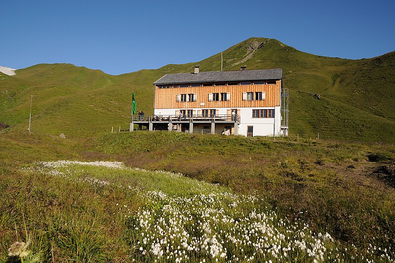 File:Tilisunahütte vor Schmalzbüht.JPG