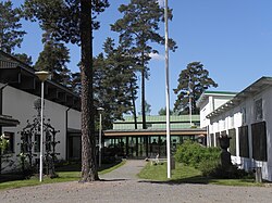 Museon pääsisäänkäynti.