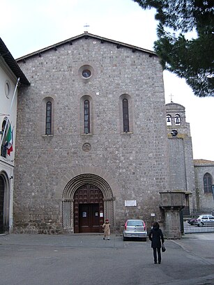 Come arrivare a Basilica Di San Francesco Alla Rocca con i mezzi pubblici - Informazioni sul luogo