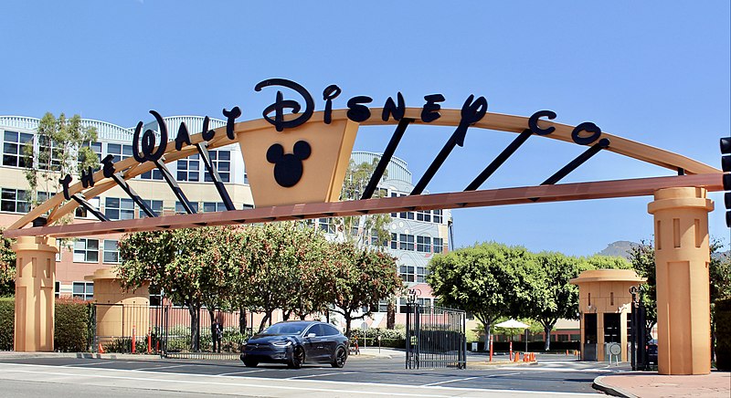 File:Walt Disney Studios Alameda Entrance.jpg