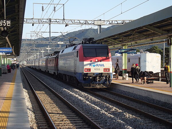 Image: Yeosu train station II