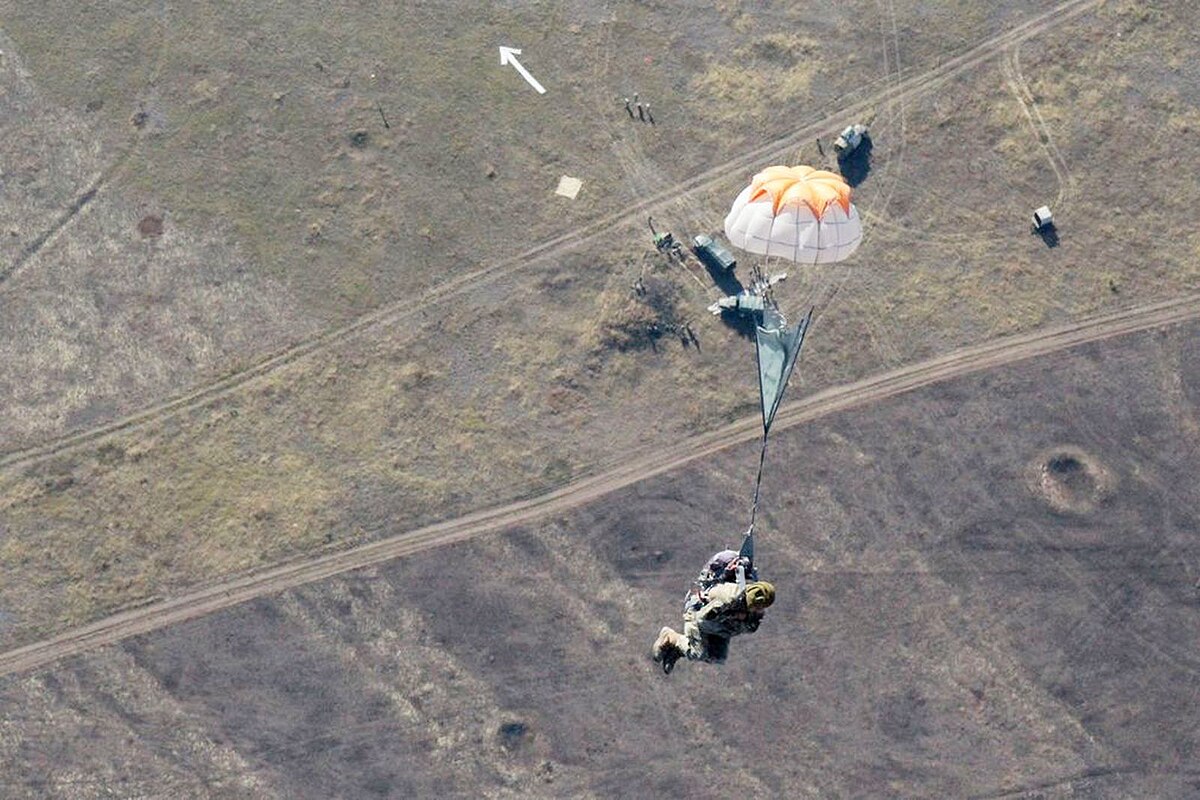 Прыжки с парашютом с вертолета ми-8